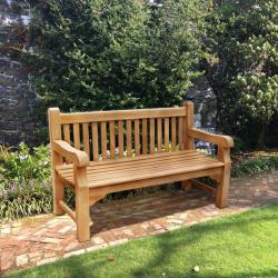 highgrove memorial bench